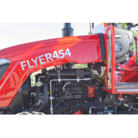 Farmářský traktor FLYER 454F